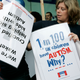 Anti-vaccine activists in the U.K. Image: AP